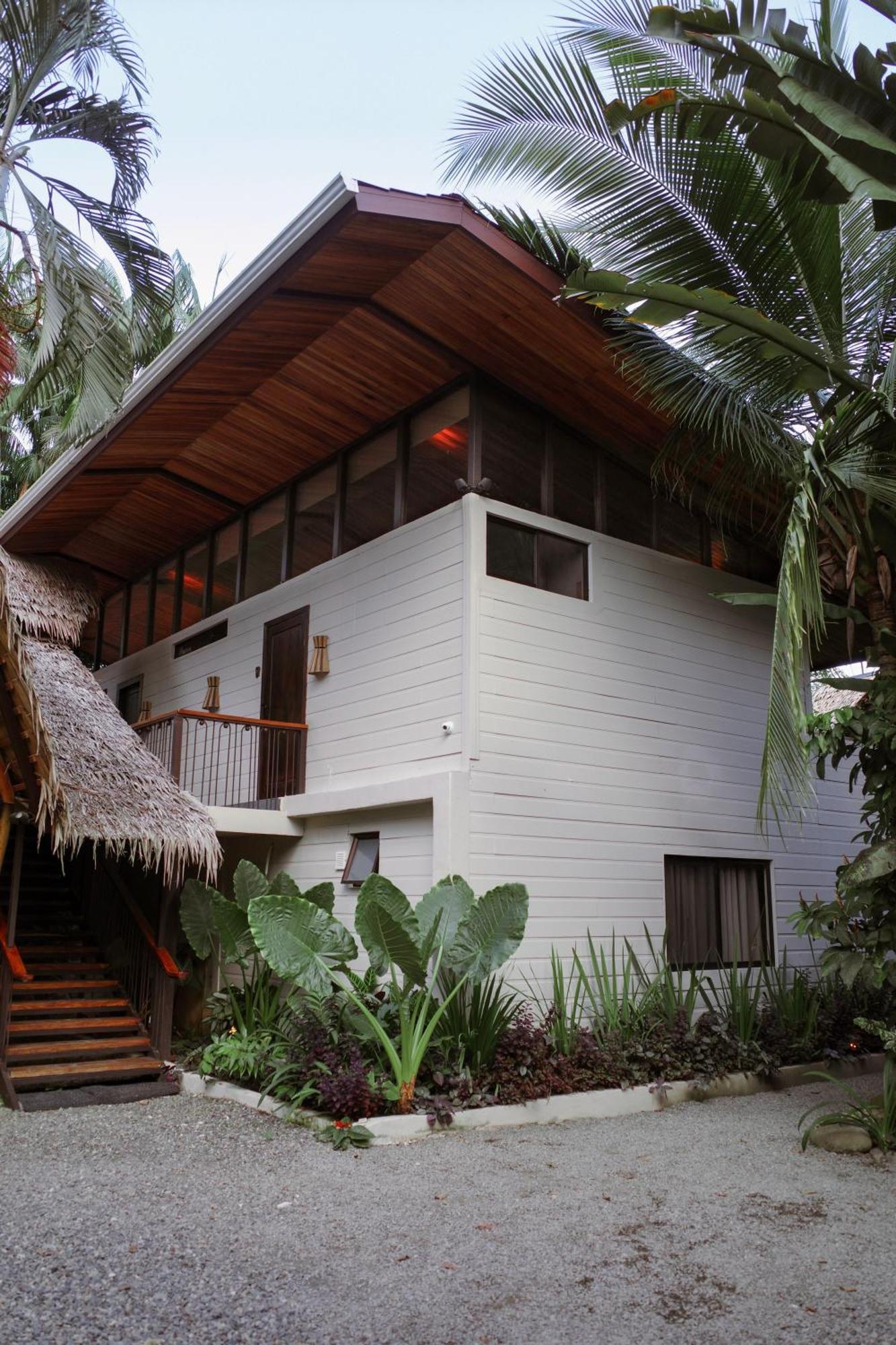 Conga Boutique Hotel Puerto Viejo de Talamanca Exterior foto